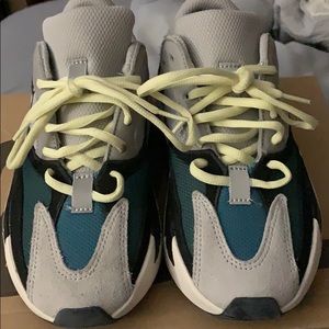 Yeezy Boost 700